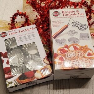 Nordic Ware Silver Tart and Rosette Set